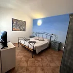 Pietra Rossa, La Veranda 펜션 *