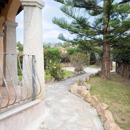 Pietra Rossa, La Veranda * Tanaunella